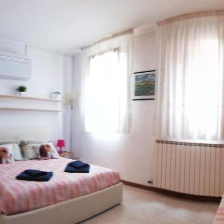 Appartamento Alla Corte Veneza Exterior foto